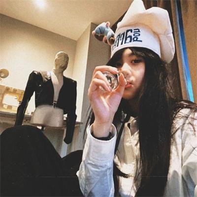理想的丈夫封面